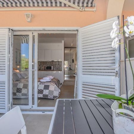 Villa Magena - Luxury Apartments In Pag Center พาก ภายนอก รูปภาพ