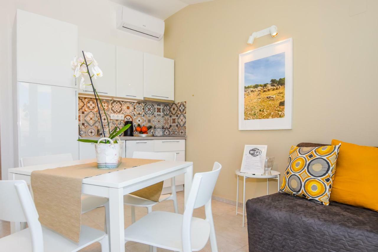 Villa Magena - Luxury Apartments In Pag Center พาก ภายนอก รูปภาพ