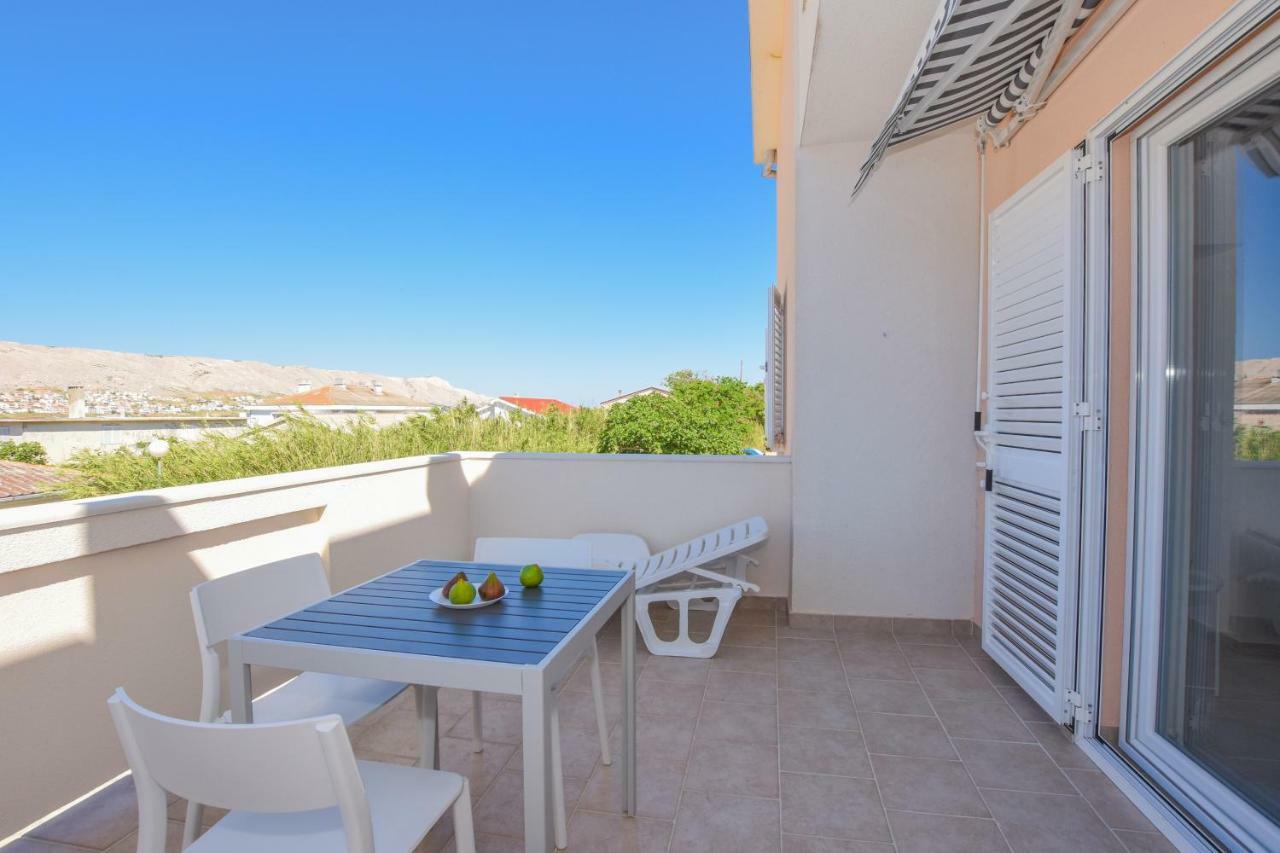 Villa Magena - Luxury Apartments In Pag Center พาก ภายนอก รูปภาพ