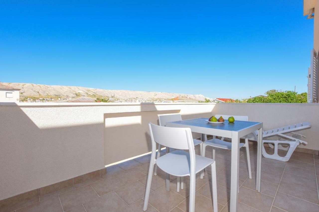 Villa Magena - Luxury Apartments In Pag Center พาก ภายนอก รูปภาพ