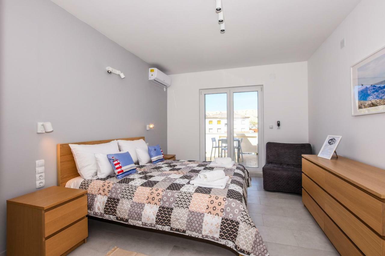 Villa Magena - Luxury Apartments In Pag Center พาก ภายนอก รูปภาพ