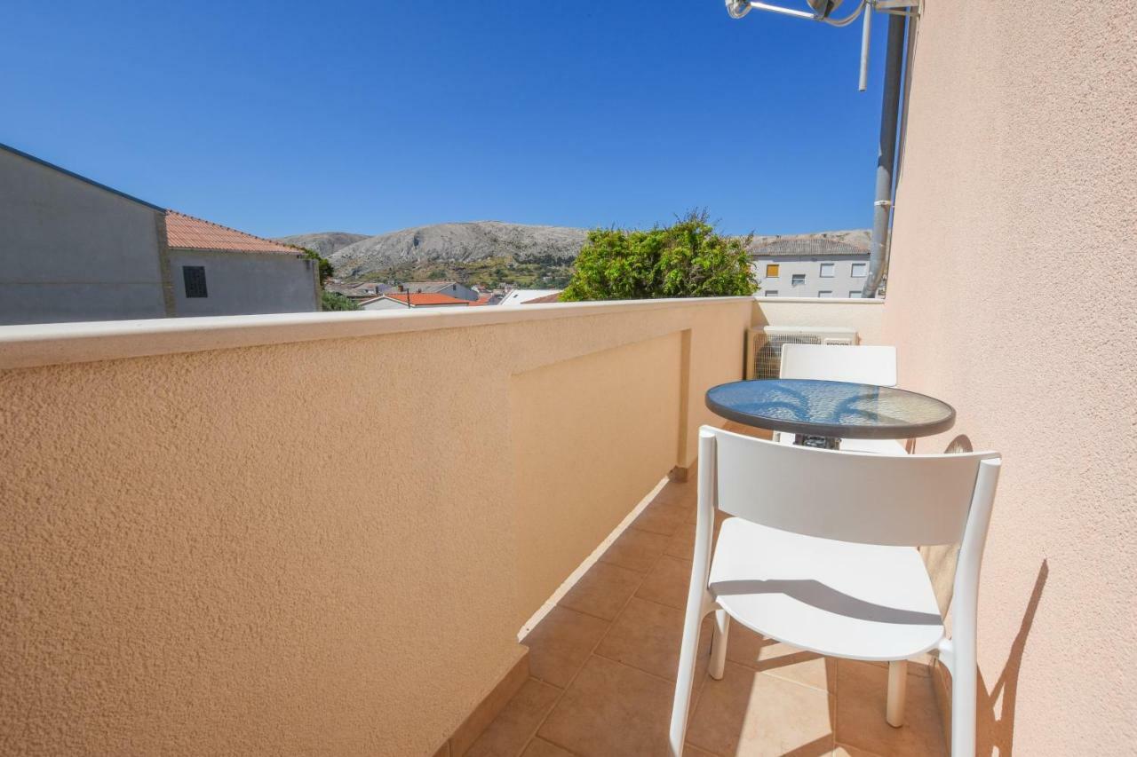 Villa Magena - Luxury Apartments In Pag Center พาก ภายนอก รูปภาพ