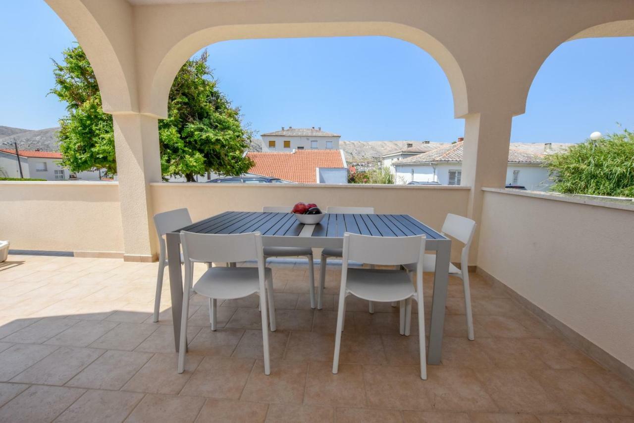 Villa Magena - Luxury Apartments In Pag Center พาก ภายนอก รูปภาพ