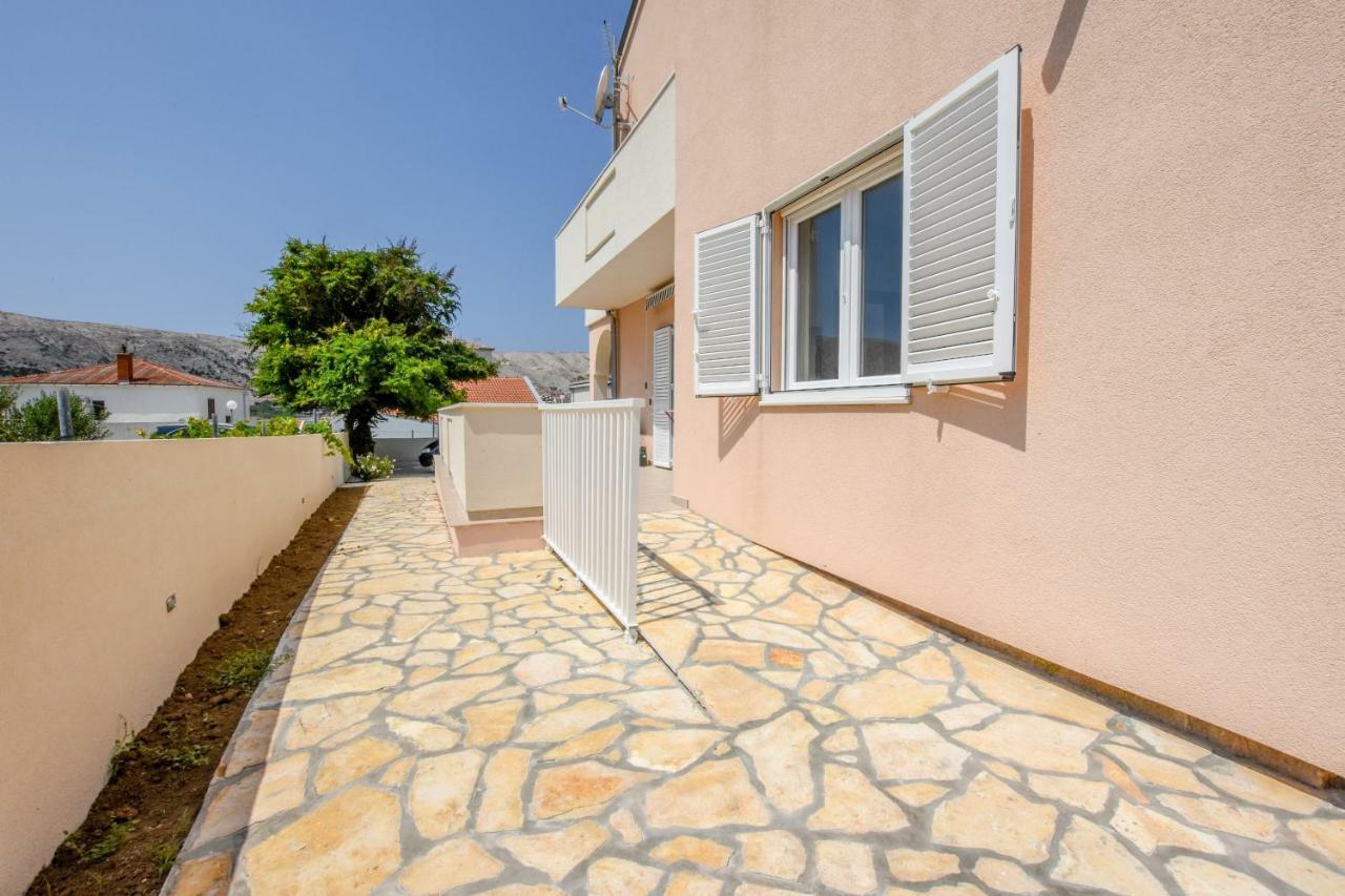 Villa Magena - Luxury Apartments In Pag Center พาก ภายนอก รูปภาพ